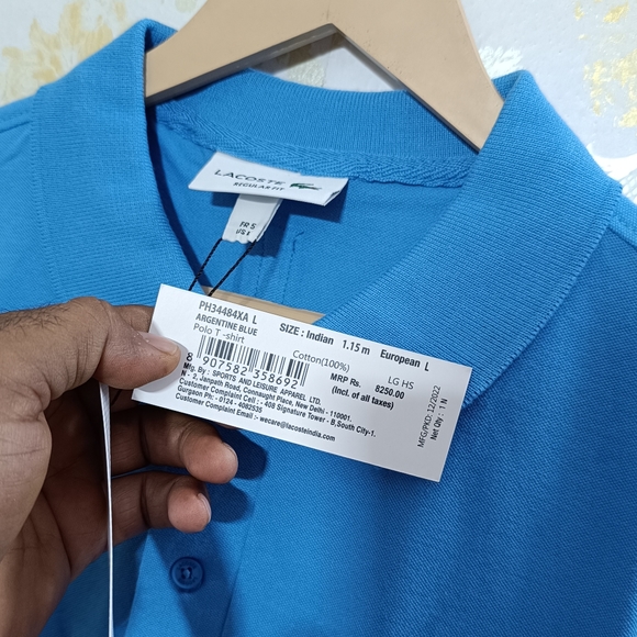 Lacoste - Picture 6 of 8